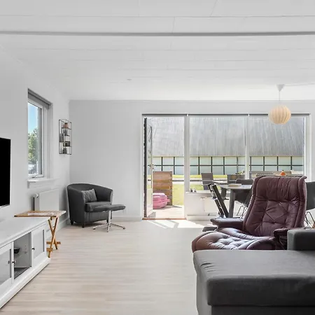 2 Bedroom In
