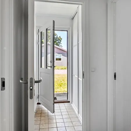 2 Bedroom In *