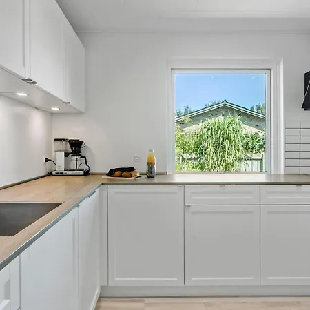 2 Bedroom In Tatil Evi Rødby