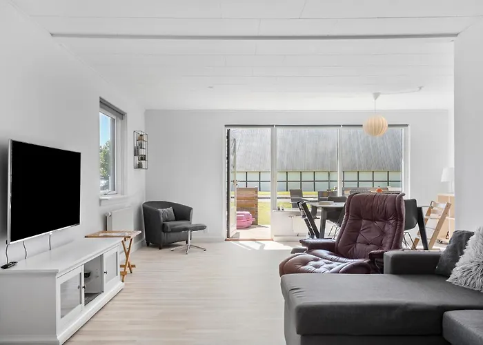 2 Bedroom In